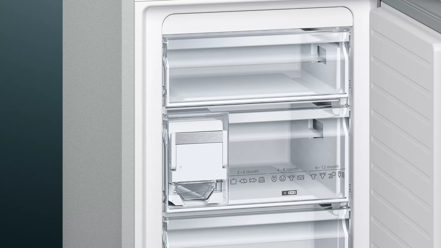 SIEMENS iQ500 KG28US12EK 614mm Freestanding Fridge