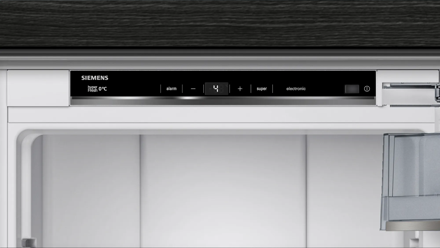 SIEMENS iQ700 KI81FPF30K Built-in 1 Door Fridge | Made in Germany |