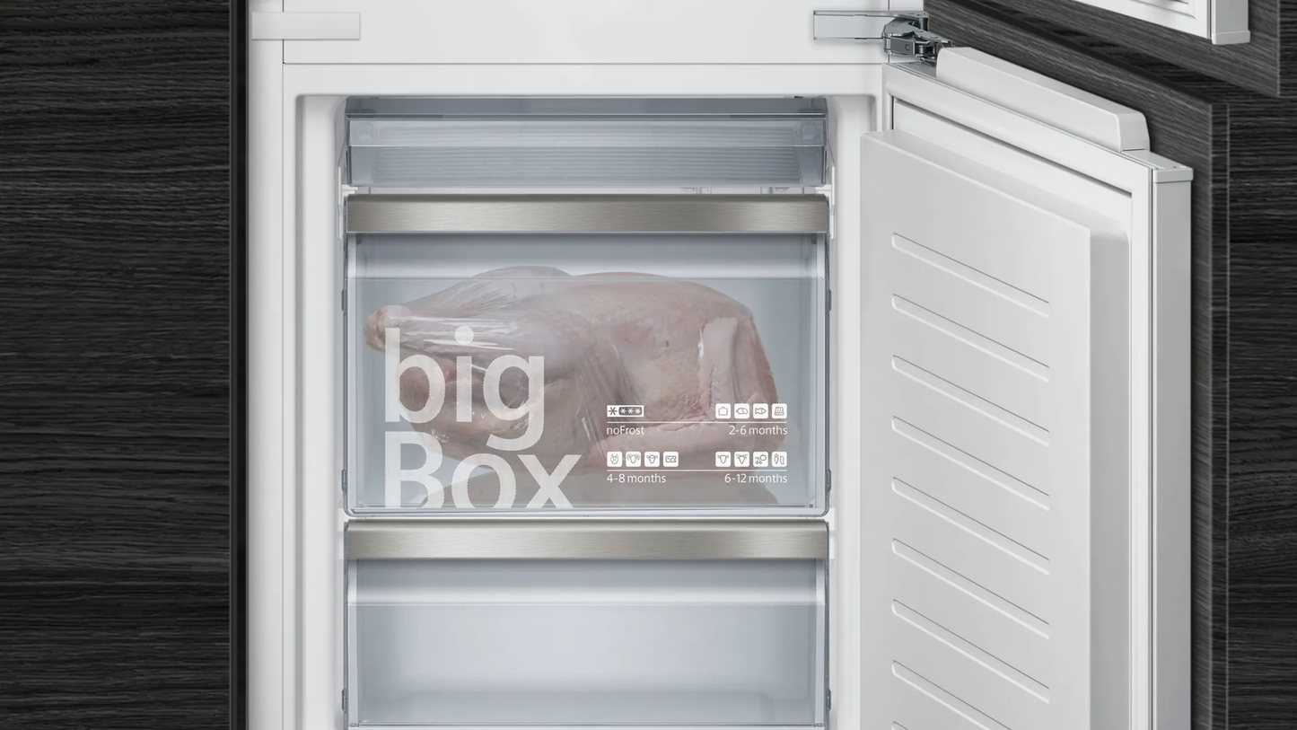 SIEMENS iQ500 KI86NAF31K Built-in Fridge & Freezer | Made in Germany |