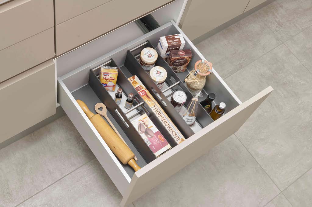 Flexible Drawer Organizing Aluminum Box | Made in Germany | 德國製 鋁質可調節刀叉盤 分隔 收納 家居整理