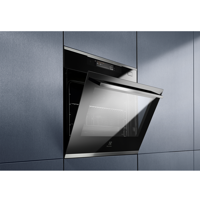 ELECTROLUX 600mm(W) SteamBoost Oven 德國製造 二合㇐嵌入式 蒸焗爐 KOBAS31X | Made in Germany | 嵌入式 | 廚房電器 | 家電 |