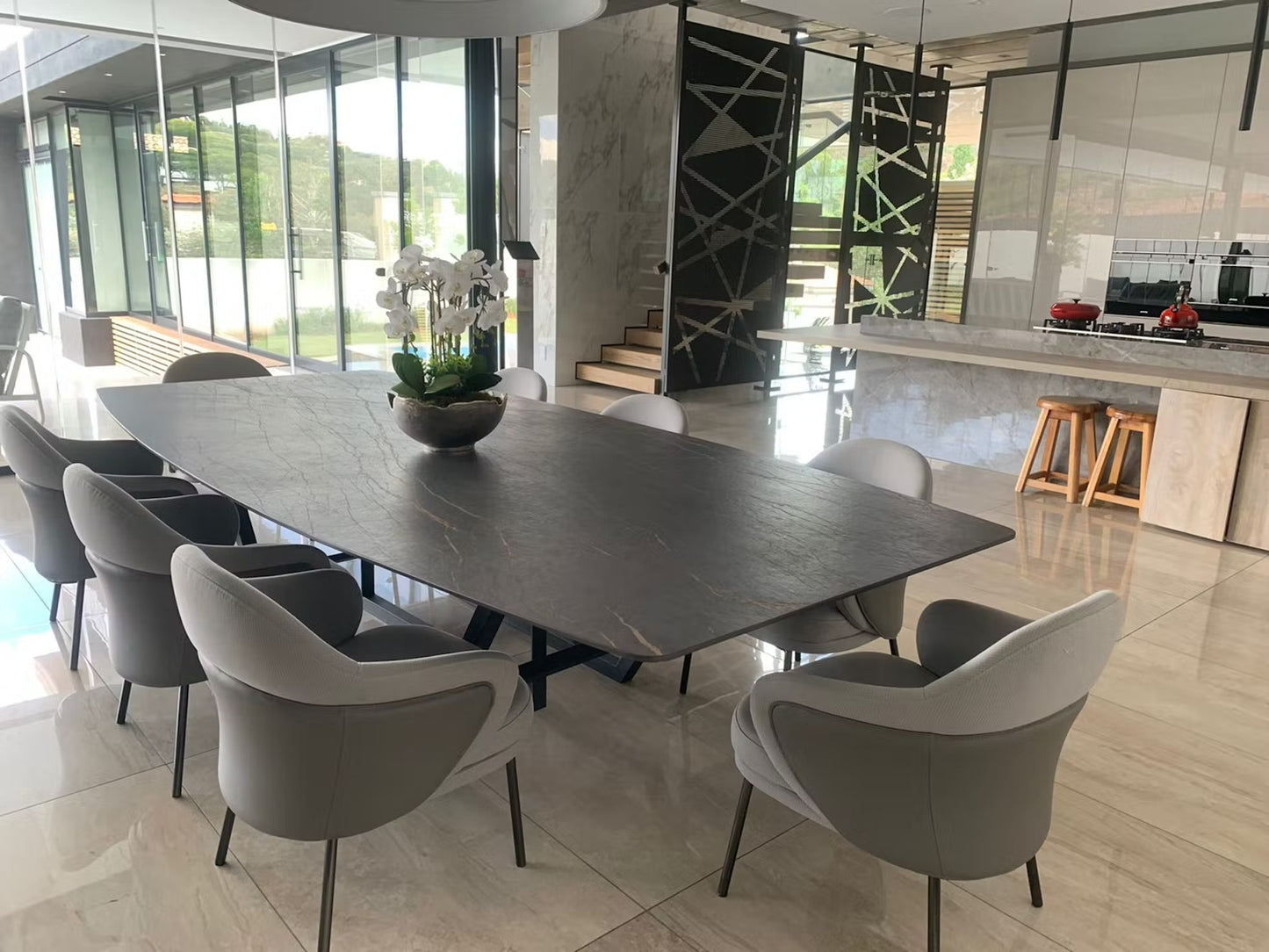 Custom-made Table with Solid Surface Materials 專業訂造餐桌 餐台 使用耐刮耐磨廚房台面物料